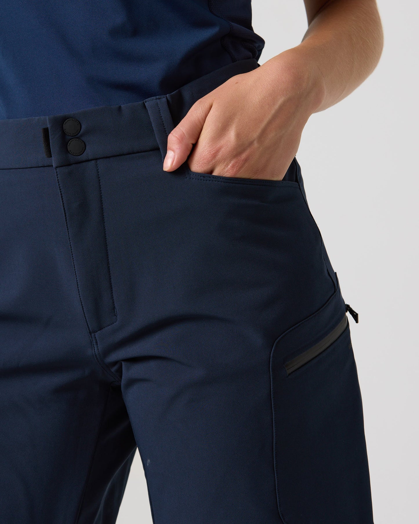 Women's Explorer Shorts